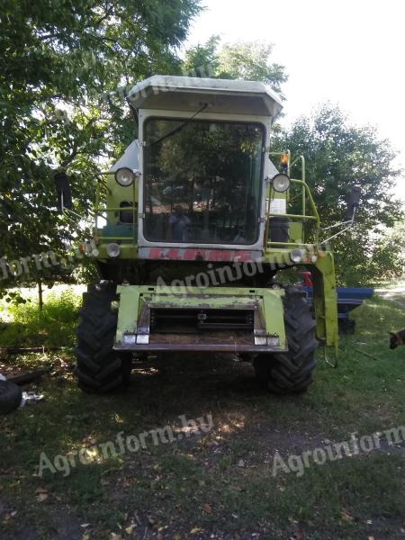 Claas Dominator 96 SL Hydro + Claas SL5-75 Servo kukoricaasztal