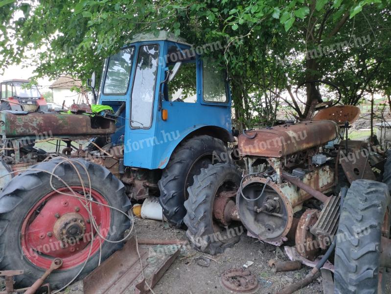 Első híd felujitott,  motor alap méretű főtengellyel és egyéb alkatrészek eladók