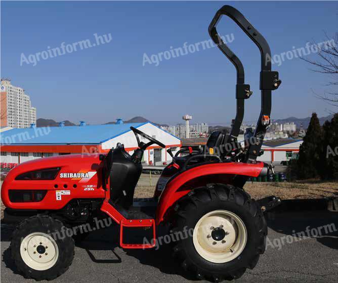 SHIBAURA SB22m kabin nélküli kompakt traktor európai kivitel