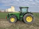 John Deere 8320