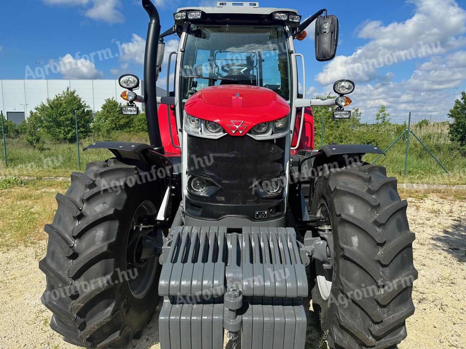 Massey Ferguson 7s 155 Essential Traktor Eladó Jász Nagykun Szolnok Megye Szolnok Agroinform Hu