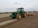 John Deere 8200 traktor