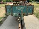 KIRCHNER Triumph 4 tonna raksúlyú szervestrágyaszóró