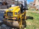 Caterpillar CB2.7 tandem vibrohenger