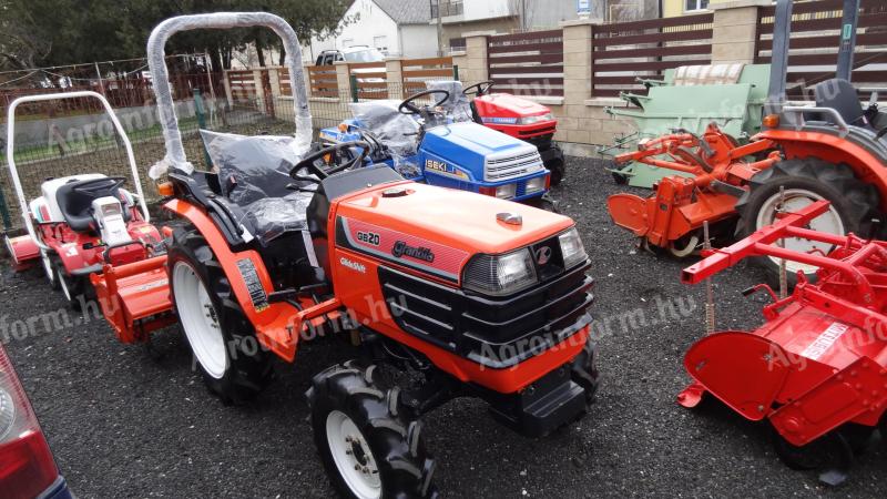 Kubota GB20 japán kistraktor talajmaróval