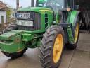 JOHN DEERE 6330 Prémium traktor
