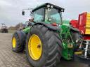 John Deere 8230 Powershift traktor