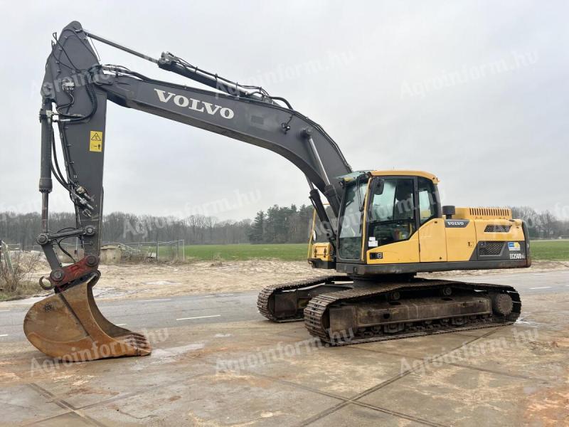 Volvo EC250DNL / 2013 / 14500üó / Klíma / Lízing 20%-tól