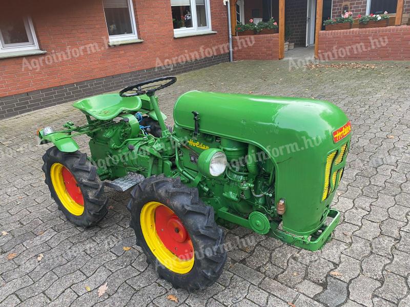 Holder A12 traktor