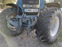 New Holland TM150 traktor