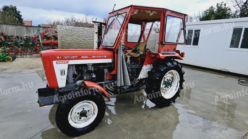 Lindner BF 350 S Traktor