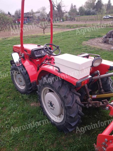 Antonio Carraro Tigre 4300 traktor