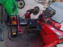 Mezőgazdasági Gumiszerelő gumi szerelő kerekszerelo traktor pótkocsi kombájn