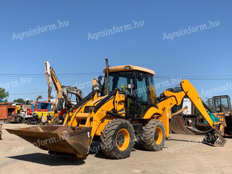 JCB 2CX Super kotró-rakodó kombigép