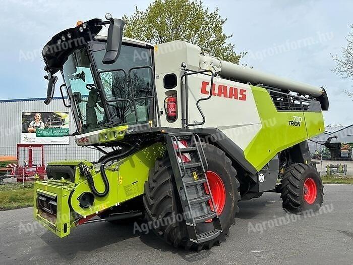 Claas TRION 730