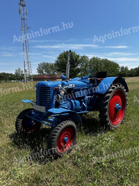 Zetor K25 Piros Rendszámos