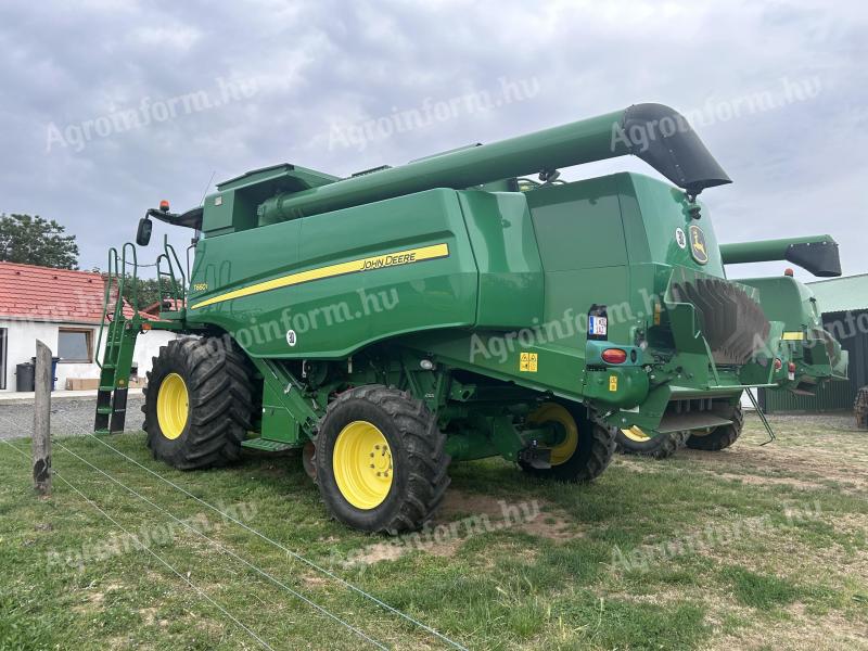 John Deere T660i