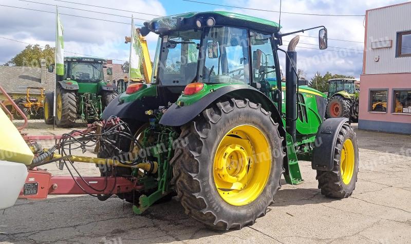 John Deere 6100RC