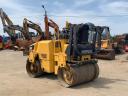 Caterpillar CB24 tandem vibrohenger