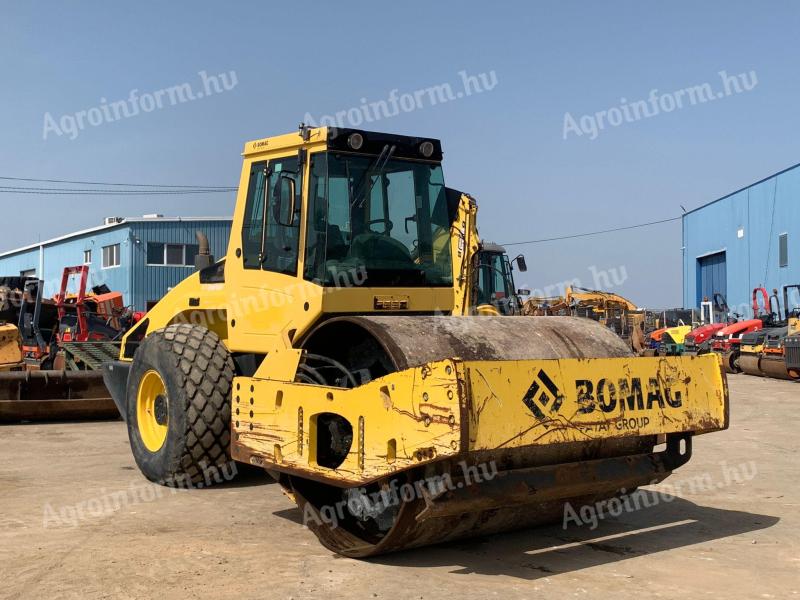 Bomag BW 216 DH-4 vibrohenger