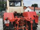 T 150 traktor eladó