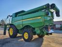 John Deere S670i összkerékhajtásos kombájn