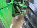 John Deere 8530 ILS traktor kapcsolható ikerkerékkel