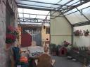 Debrecen kiemelt körzetében,  a kertvárosban eladó 2 db önálló bejáratú családi ház pihenő