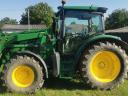 John Deere 6115 R traktor