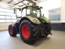 Fendt 724 VARIO S4 PROFI PLUS traktor