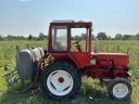 Vladimirec T25 traktor rendsodróval,  trágyaszóróval és 500 literes permetezővel