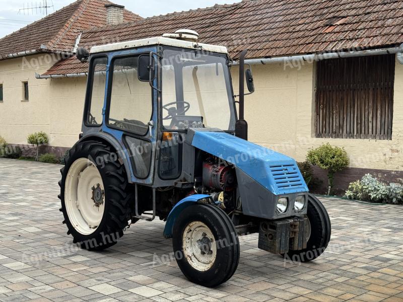 T25A XTZ T 25 traktor