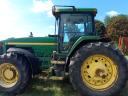 John Deere 8300