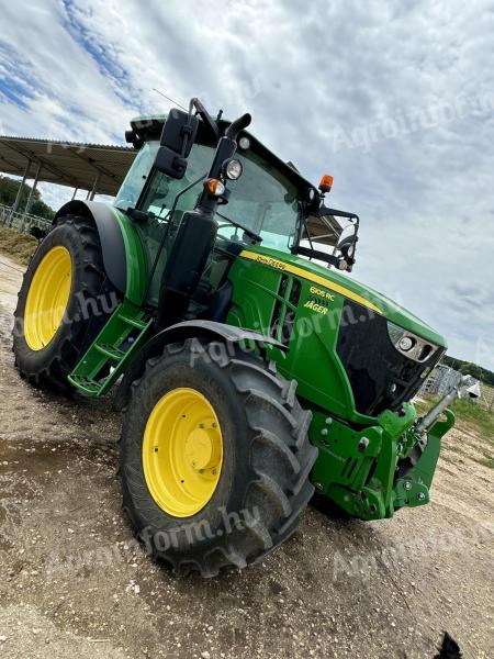 John Deere traktor