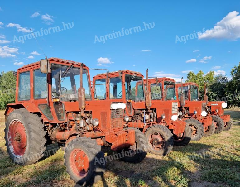 Mtz 82 traktor eladó 4 db