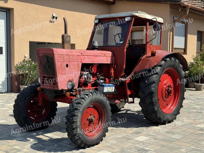 Belarus MTZ 50 traktor felezővel