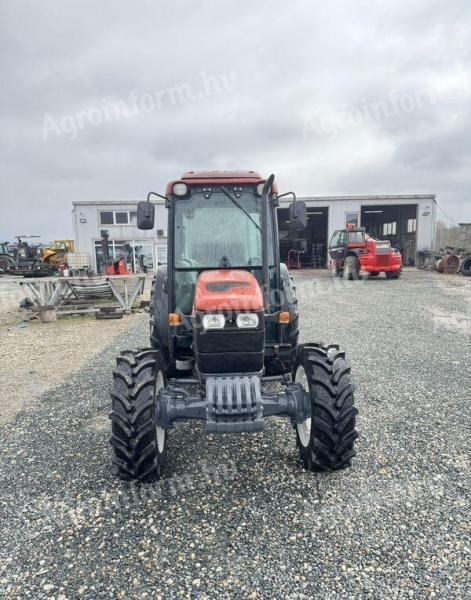 New Holland TN90 F