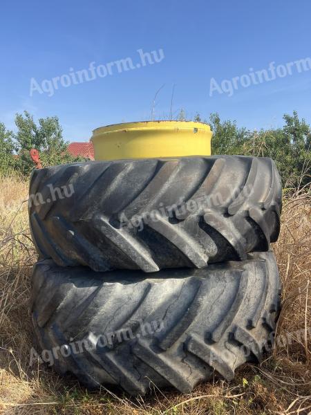 Duplakerék MACH gumizással (650/85 R38) (2 db) felfogatással