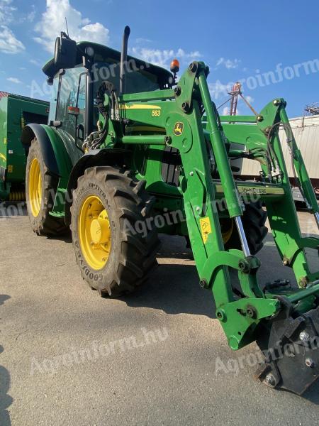 John Deere 5100M traktor gyári homlokrakodóval