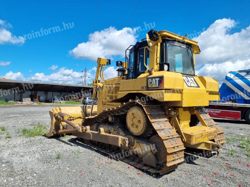 CAT D6T dózer eladó