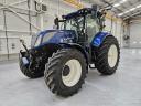 New Holland T7.225 traktor kiváló állapotban,  szinte új