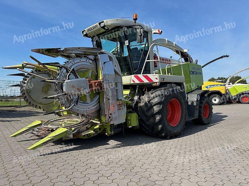 CLAAS Jaguar 850 Allrad Profistar járvaszecskázó