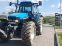 New Holland TM150 traktor