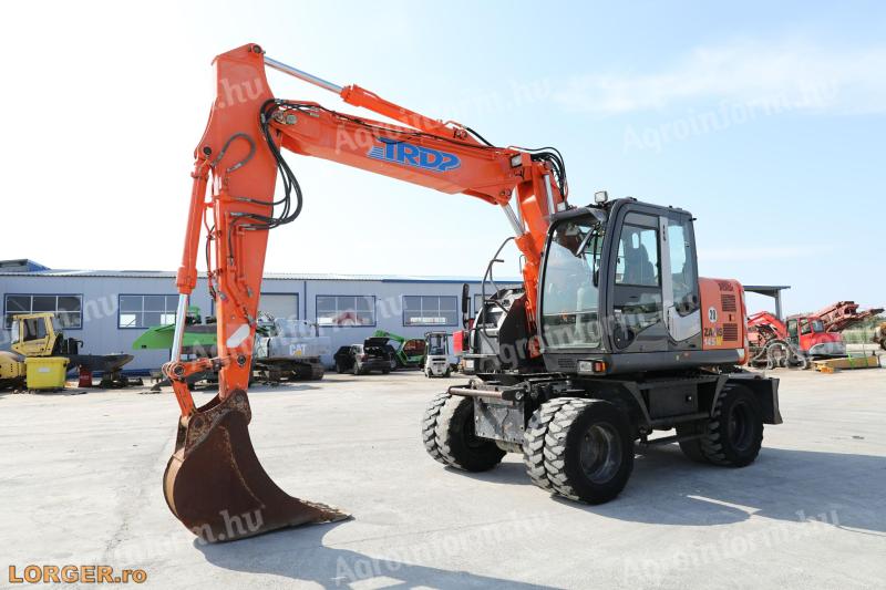 Hitachi ZX145 W-3 gumikerekes kotró