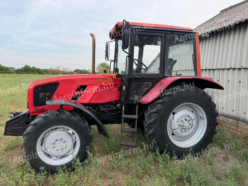 MTZ BELARUS 952.4