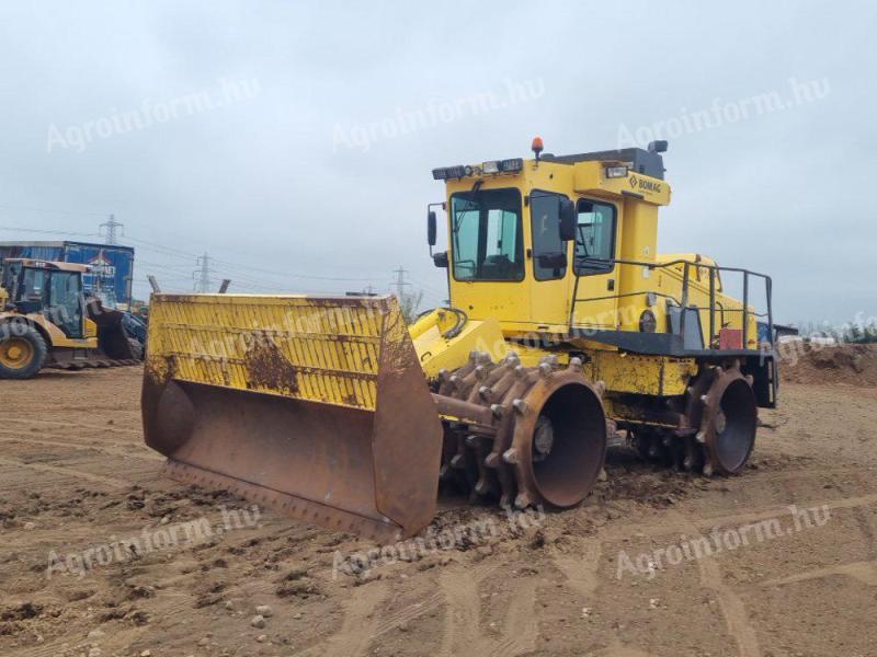 Bomag BC722 RB-2 hulladékkompaktor