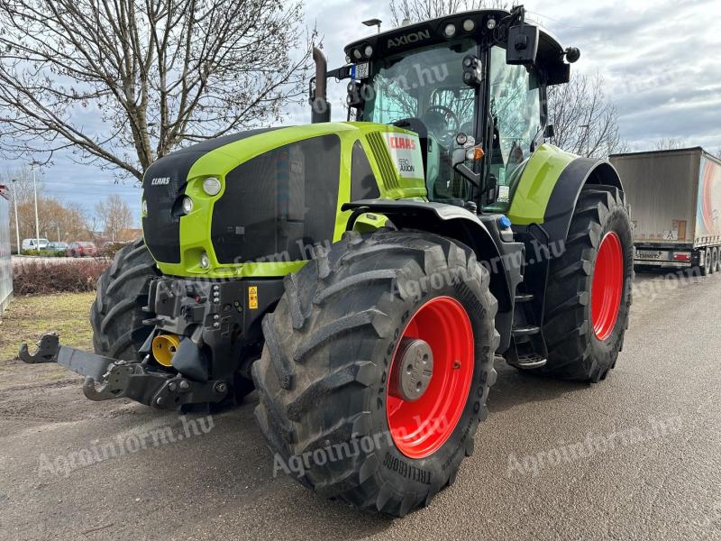 Claas Axion 930 - traktor