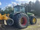 John Deere 8520