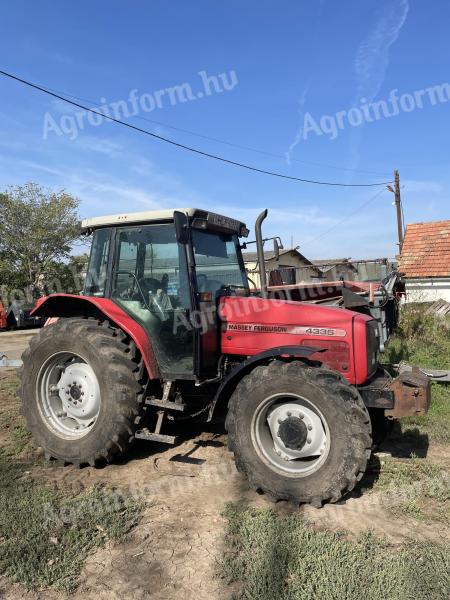 Massey Ferguson 4335