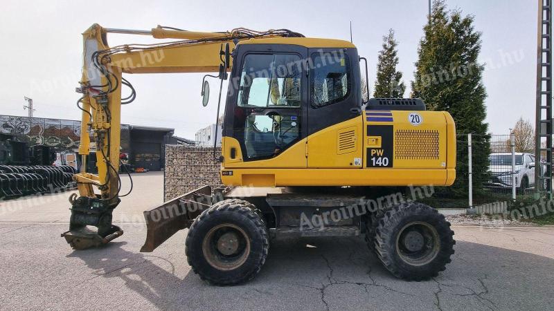 Komatsu PW140 / 2009 / 8000 óra / Poweertilt / Lízing 20%-tól